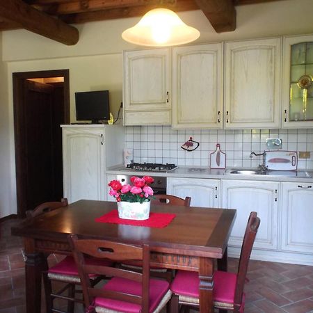 Apartments Borgo Toscano Gambassi Terme Chambre photo